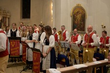 Weihnachtskonzert 2024-86.jpg